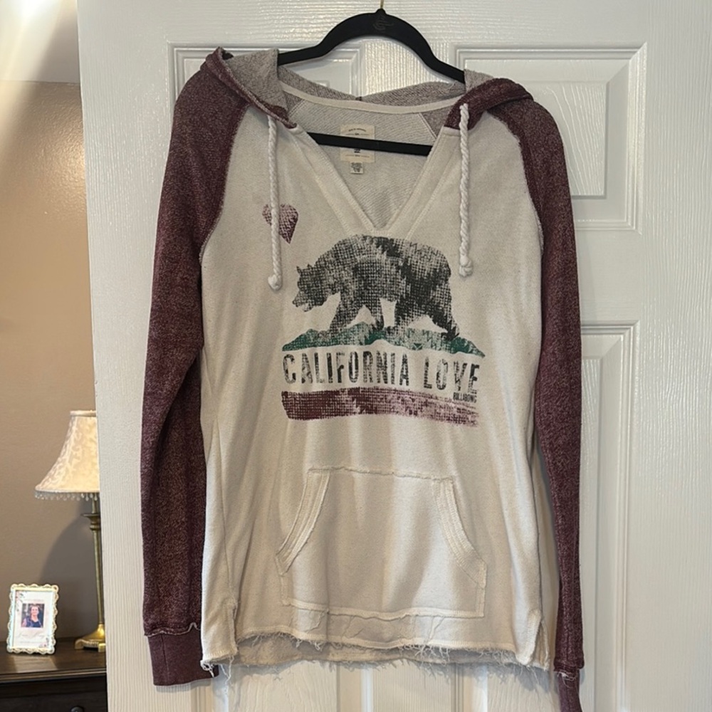 Billabong Burgundy and Cream Hooded Sweatshirt California Graphic